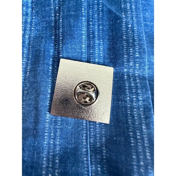 BACK AND BODY HURTS Humor Enamel Lapel Pin NEW - Picture 3 of 3